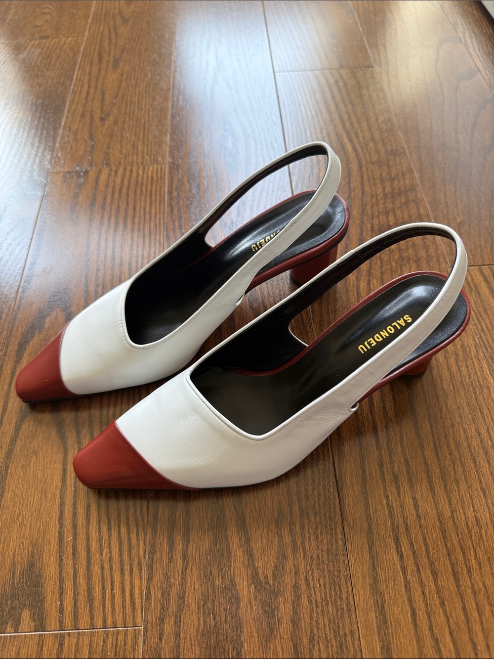 SALONDEJU White and Red Women's Slingback Pumps